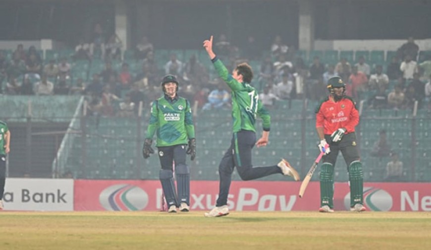 ব্যাটিং বিপর্যয়ে আইরিশদের কাছে বড় হারের লজ্জা