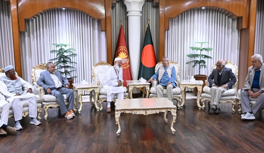 প্রধান উপদেষ্টার সাথে জামায়াতের সাক্ষাত