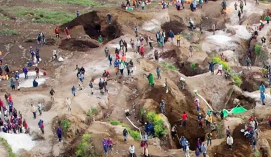 কঙ্গোতে খনি ধসে নিহত অন্তত ২০০
