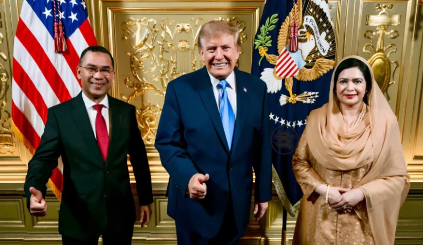ট্রাম্পের সঙ্গে ছবি প্রকাশ করলেন প্রধানমন্ত্রী তারেক রহমান