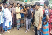 যশোরে বাড়িতে ডাকাতির চেষ্টাকালে জনতার হাতে এক ডাকাত আটক