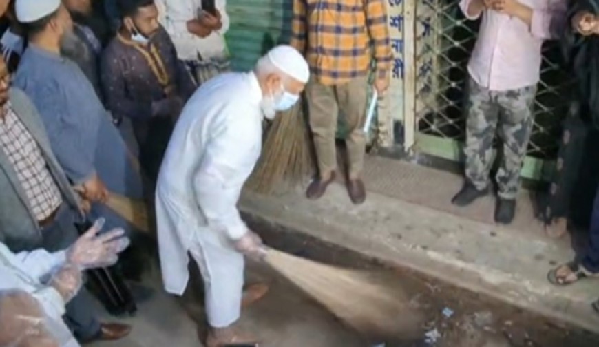 নিজ নির্বাচনী এলাকায় রাস্তা পরিস্কারের মধ্য দিয়ে কাজ শুরু করলেন জামায়াত আমির