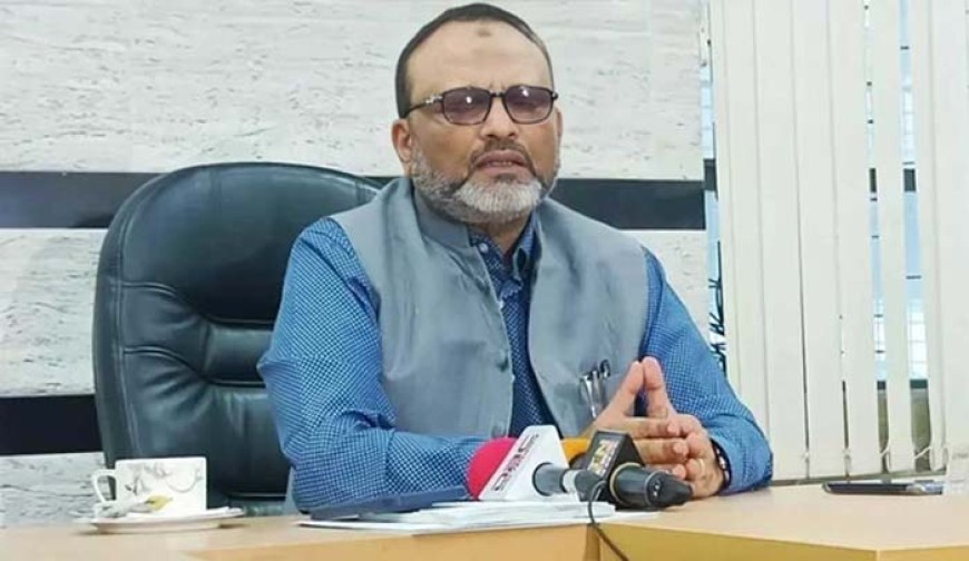 পদত্যাগ করলেন ঢাবি ভিসি অধ্যাপক নিয়াজ আহমদ খান