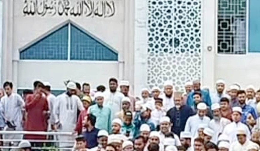 খামেনি হত্যার প্রতিবাদে যশোরে মুসুল্লিদের তীব্র নিন্দা