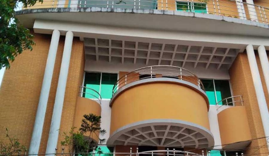 বাগেরহাটে আইজিপির বাড়িতে চুরি