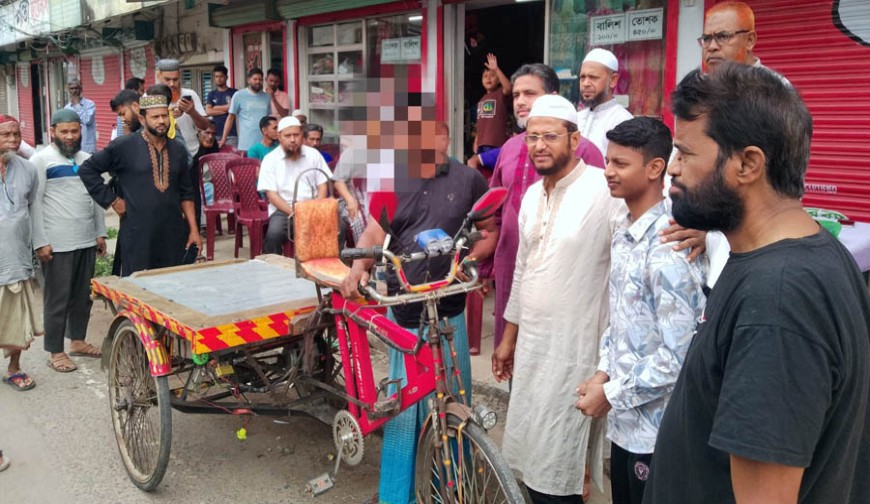 শংকরপুরে জামায়াতের কর্মসংস্থান সামগ্রী বিতরণ