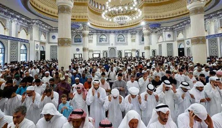 ঈদগাহের পরিবর্তে মসজিদে নির্লিপ্ত ঈদের জামায়াত মধ্যপ্রাচ্যে