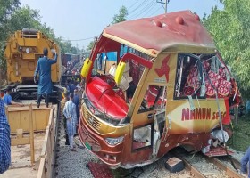 কুমিল্লায় রেলক্রসিংয়ে নিহতদের ৯জন বৃহত্তর যশোরের