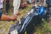 কিশোরগঞ্জে মোটরসাইকেল নিয়ন্ত্রণ হারিয়ে পিকআপের নিচে, নিহত ৩