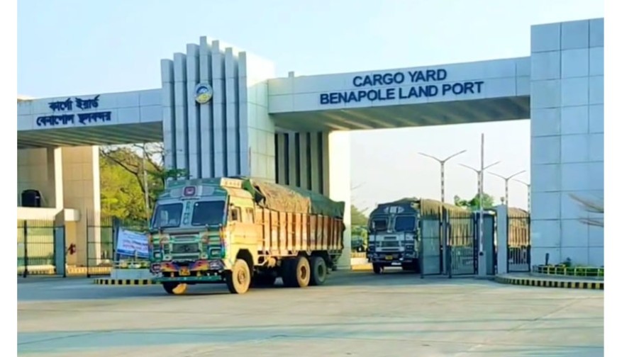 ঈদ ছুটি শেষে বেনাপোলে কর্মচাঞ্চল্য: সচল আমদানি-রফতানি, কমছে পণ্যজট