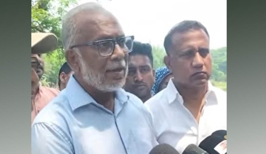 সরকারি গাছ চুরিতে জড়িতদের ছাড় নেই বললেন জেলা পরিষদ প্রশাসক