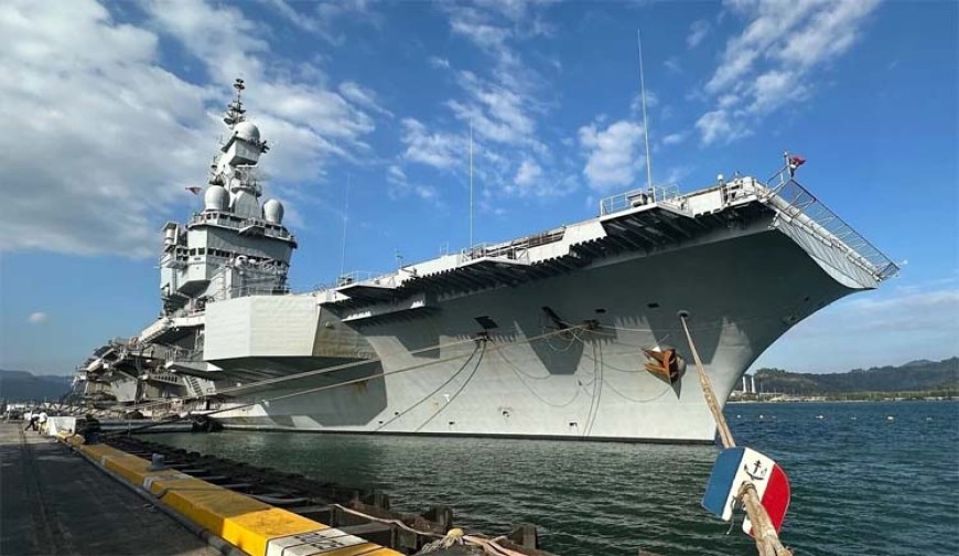 ইরান নয় মধ্যপ্রাচ্যের পাশে দাঁড়াচ্ছে ফ্রান্স