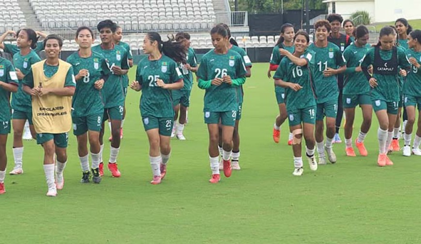 বাংলাদেশ আজ ইতিহাস গড়ার অপেক্ষায়