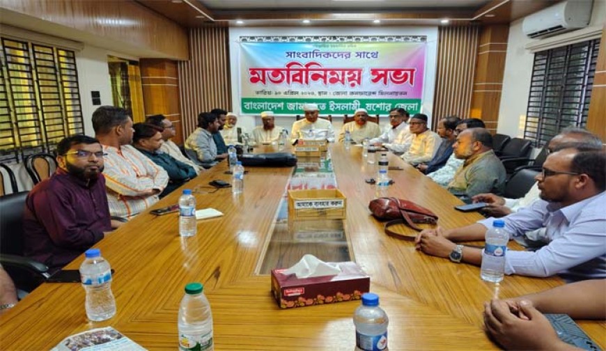 একটি সংবাদ বা ছবি দেশে বিপ্লব ঘটাতে পারে: মোবারক হোসেন