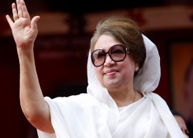 বিষপ্রয়োগে খালেদা জিয়াকে মৃত্যুর মুখে ঠেলে দেওয়া হয়