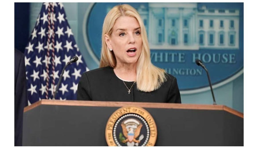 সেনাপ্রধানের পর মার্কিন অ্যাটর্নি জেনারেল বরখাস্ত