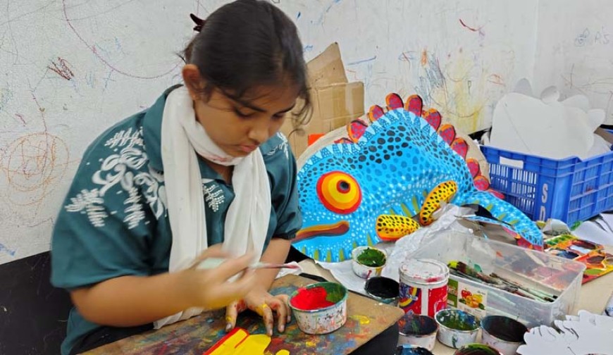 প্রকৃতিকে বাঁচাতে শিল্পের লড়াই: যশোরে বৈশাখ বরণের প্রস্তুতি