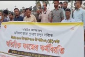 ওভারটাইমের দাবিতে বেনাপোল বন্দরে কর্মবিরতি