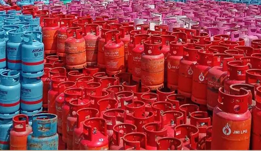 সরকার নির্ধারিত দাম ও সিন্ডিকেট না থাকলে ২০০ টাকা কমে গ্যাস পেতেন ভোক্তারা
