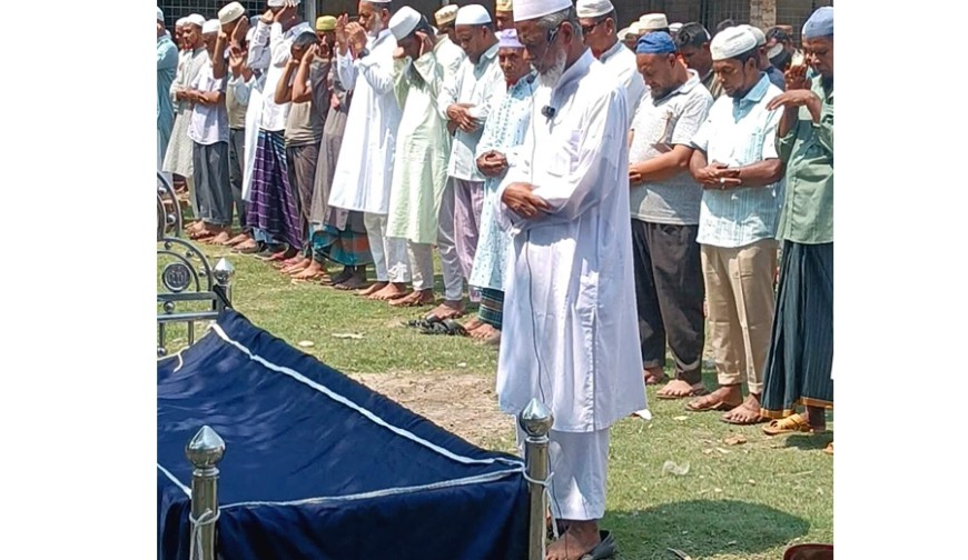বাগআঁচড়ার প্রথম মুদ্রণ ব্যবসায়ী আবুল কাশেমের জানাজায় এমপি আজীজুর রহমান