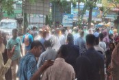 হাসপাতাল চত্বরে গাড়ি পার্কি ঠেকাতে অভিযান, একটি অ্যাম্বুলেন্স জব্দ ও জরিমানা