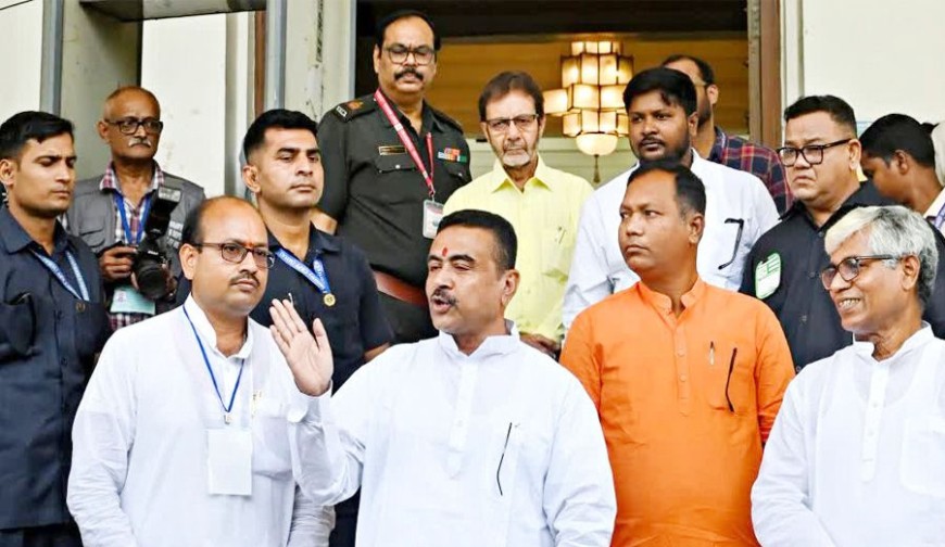 পশ্চিমবঙ্গের স্কুলগুলোতে ‘বন্দে মাতরম’ গাওয়া বাধ্যতামূলক করলো রাজ্য সরকার