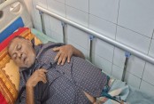 পিজি হাসপাতালে ভর্তি বীর মুক্তিযোদ্ধা আলী হোসেন মনি