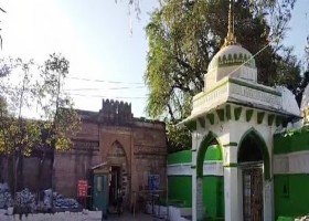 ভারতে চৌদ্দ শতকের ভোজশালা মসজিদের জায়গাকে মন্দির বলে রায় হাইকোর্টের