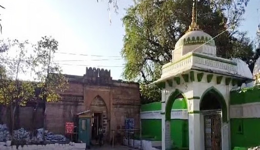 ভারতে চৌদ্দ শতকের ভোজশালা মসজিদের জায়গাকে মন্দির বলে রায় হাইকোর্টের