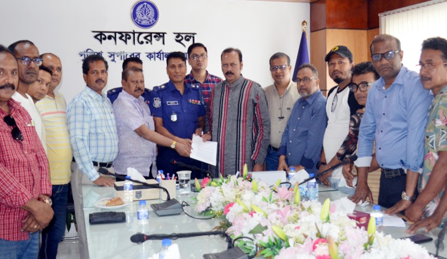 সামাজিক  মাধ্যমে কুরুচিপূর্ণ প্রচারণার সাথে জড়িতের রুখতে  সাংবাদিকদের ছয় সংগঠনের স্মারকলিপি