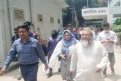 সদর হাসপাতালে ভ্রাম্যমাণ আদালতের সাঁড়াশি অভিযান, সীমানা প্রাচীর টপকে দালালদের ‘ভোঁ-দৌড়’