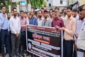 ওষুধ কোম্পানির প্রতিনিধিদের অপমানের প্রতিবাদে যশোরে মানববন্ধন