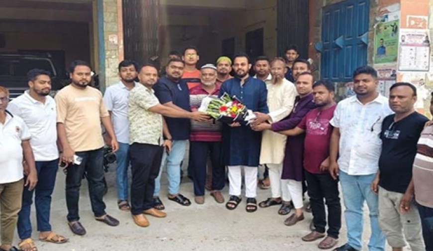 বেনাপোল সিঅ্যান্ডএফ স্টাফ অ্যাসোসিয়েশনের নবনির্বাচিত নেতাদের সঙ্গে বিএনপি নেতা লিটনের সাক্ষাৎ