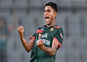 অস্ট্রেলিয়ার বিপক্ষে বাংলাদেশের ঐতিহাসিক ওয়ানডে সিরিজ জয়
