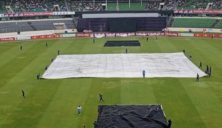 মিরপুরে বৃষ্টি, অস্ট্রেলিয়ার ইনিংসে সাময়িক বিরতি