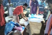 বেনাপোল বন্দরে দেড় কোটি টাকার ঘোষণাবহির্ভূত ভারতীয় শাড়ি-কসমেটিক্স জব্দ