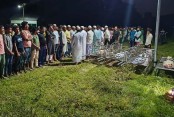 লক্ষ্মীপুরে খুন মা ও তিন মেয়ে কুমিল্লায় পাশাপাশি কবরে সমাহিত