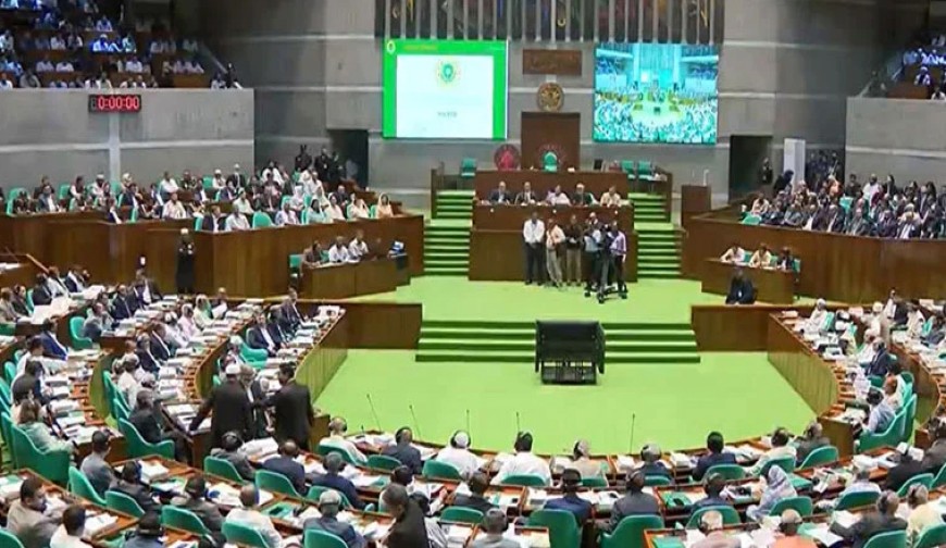 সংসদে ৯ লাখ ৩৮ হাজার কোটি টাকার বাজেট পাস