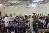 নবাগত ৩ হাজার শিক্ষার্থীতে উৎসবমুখর্ক্যেএম এম কলেজ ক্যাম্পাস