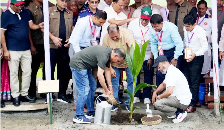 গৌর গৌরনদীতে প্রধানমন্ত্রীর বৃক্ষরোপণ