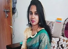 শিক্ষিকার মাথায় ছাত্রীর মায়ের ৪ কোপ, চারটি আঙুল বিচ্ছিন্ন