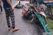 খেলা দেখে ফেরার পথে দুর্ঘটনায় ২ তরুণের মৃত্যু