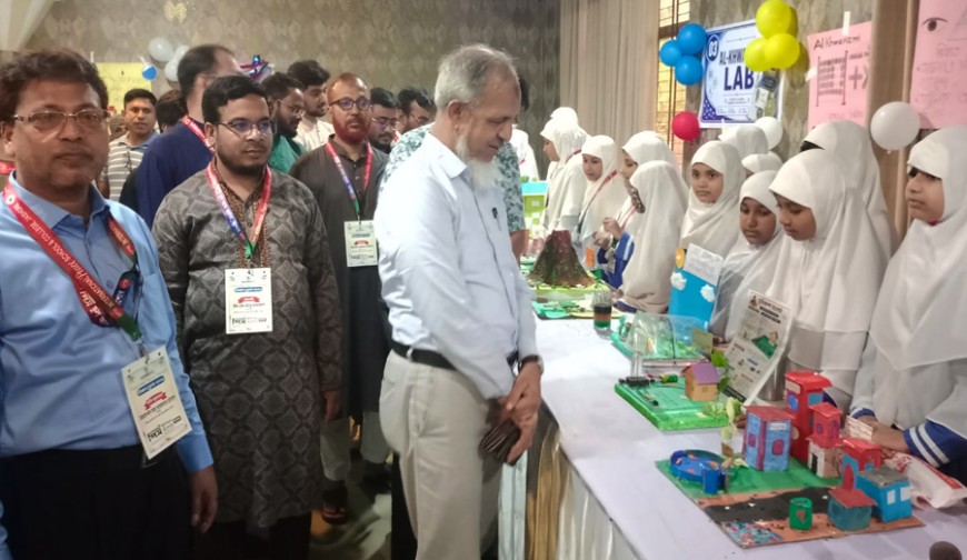 একঝাঁক ক্ষুদে বিজ্ঞানীদের ভাবনায় নতুন বিশ্ব দেখলো যশোর