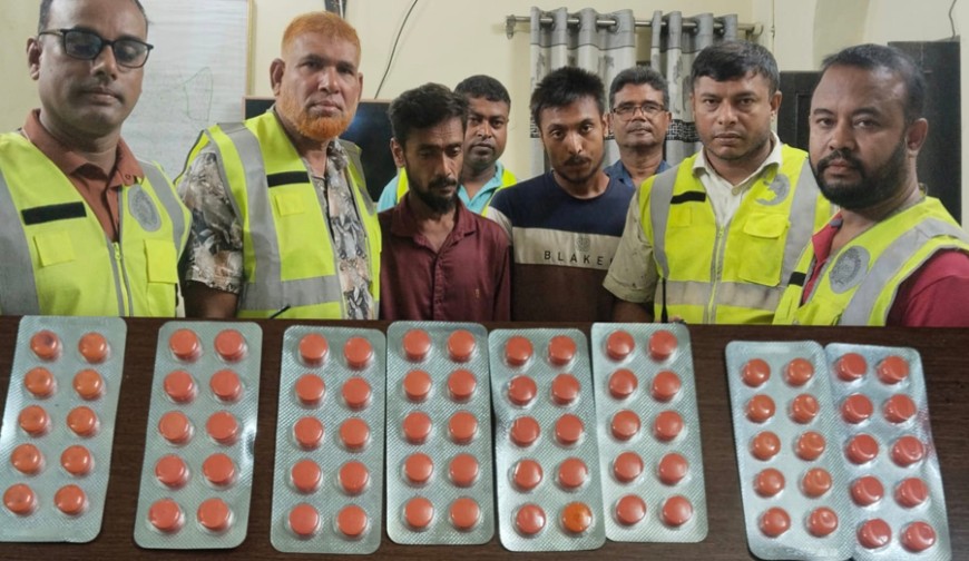 যশোরে ১৬০ পিস ট্যাপেন্টাডল ট্যাবলেটসহ আটক ২