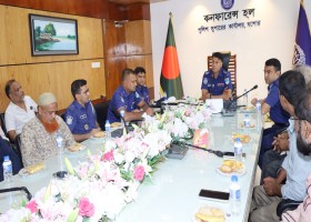 নিষিদ্ধ সংগঠনের প্রচারণায় যেন রাষ্ট্রের ক্ষতি না হয়: প্রেস ও ছাপাখানা মালিকদের সঙ্গে মতবিনিময়ে পুলিশ সুপার