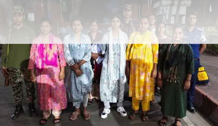 আড়াই বছর পর ভারতের জেল থেকে দেশে ফিরলেন ৫ নারী