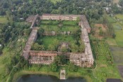 অপূর্ণ স্বপ্নের ‘ভুতুড়ে হাসপাতাল’