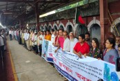 ঢাকাগামী প্রভাতী ট্রেনের দাবিতে যশোর রেল জংশনে অবস্থান কর্মসূচি