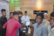 বিল কাকুড়িয়ার পানি নিষ্কাশনের দাবিতে এমপি ও ইউএনওকে স্মারকলিপি