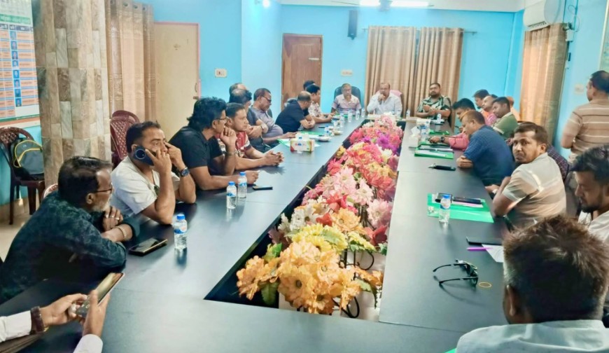 বেনাপোল বন্দরের গতি ফেরাতে এক কাতারে ৩ সংগঠন